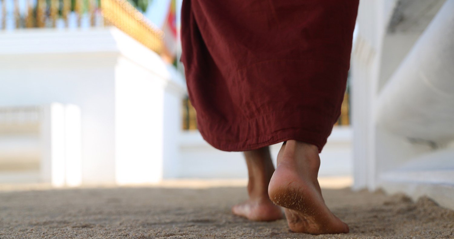 walking-meditation-1234